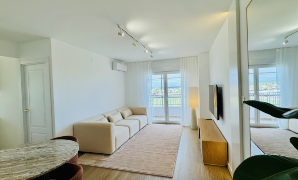 1. Apartamento / piso - Reventa - Punta Prima - Costa Blanca Sur