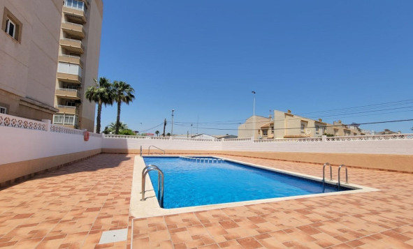 1. Apartamento / piso - Reventa - Torrevieja - Costa Blanca Sur
