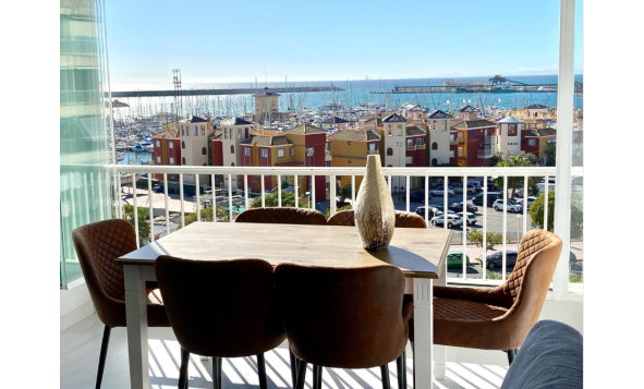 1. Apartamento / piso - Reventa - Torrevieja - Costa Blanca Sur
