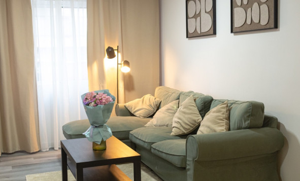 1. Apartamento / piso - Reventa - Torrevieja - Costa Blanca Sur