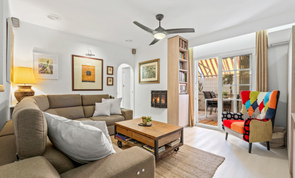 1. Apartamento / piso - Reventa - Torrevieja - Costa Blanca Sur