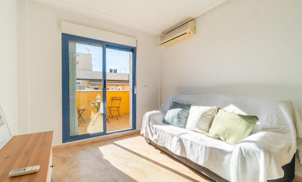 1. Apartamento / piso - Reventa - Torrevieja - Costa Blanca Sur