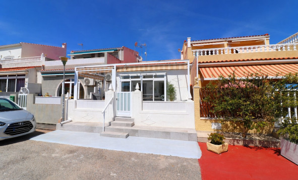 1. Apartamento / piso - Reventa - Torrevieja - Costa Blanca Sur