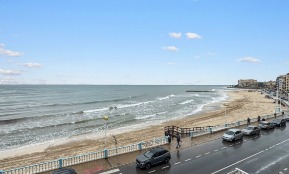 1. Apartamento / piso - Reventa - Torrevieja - Costa Blanca Sur