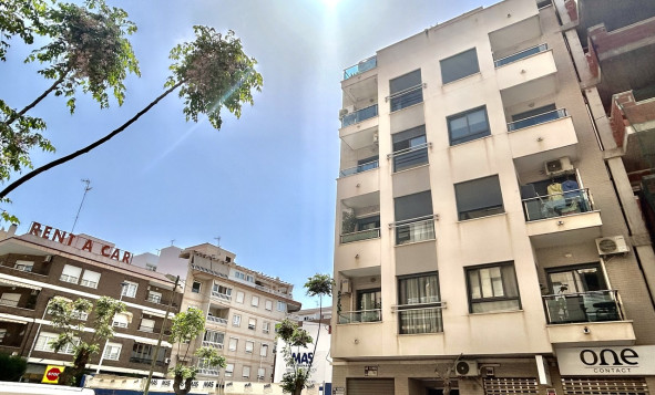 1. Apartamento / piso - Reventa - Torrevieja - Costa Blanca Sur