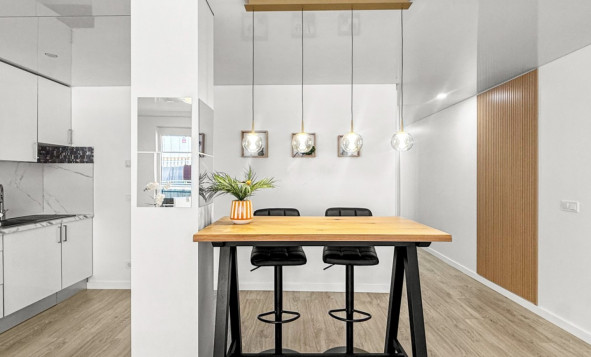 1. Apartamento / piso - Reventa - Torrevieja - Costa Blanca Sur