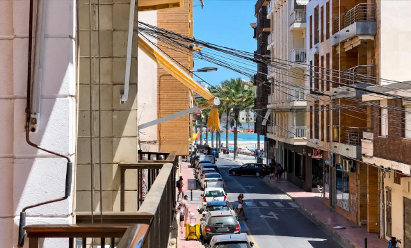 1. Apartamento / piso - Reventa - Torrevieja - Costa Blanca Sur