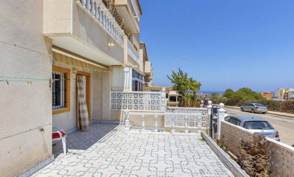 1. Apartamento / piso - Reventa - Torrevieja - Costa Blanca Sur