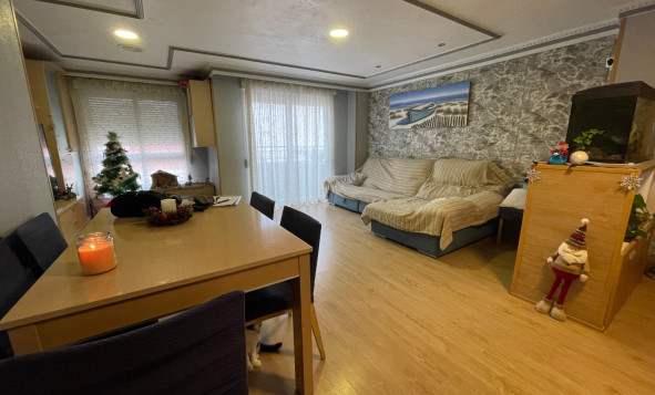 1. Apartamento / piso - Reventa - Torrevieja - Torrevieja