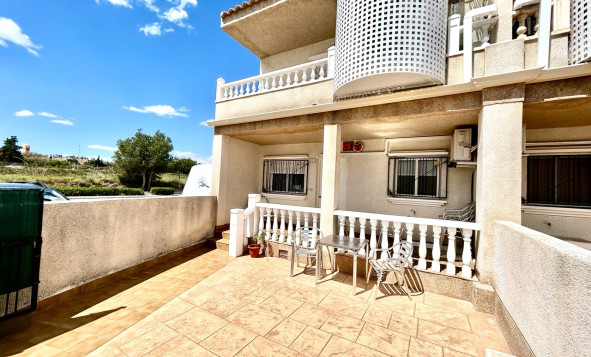 1. Apartamento / piso - Reventa - Villamartin - Costa Blanca Sur