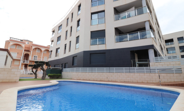 1. Apartment / flat - Herverkoop - La Mata - Torrevieja