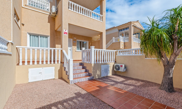 1. Apartment / flat - Herverkoop - Punta Prima - Orihuela Costa