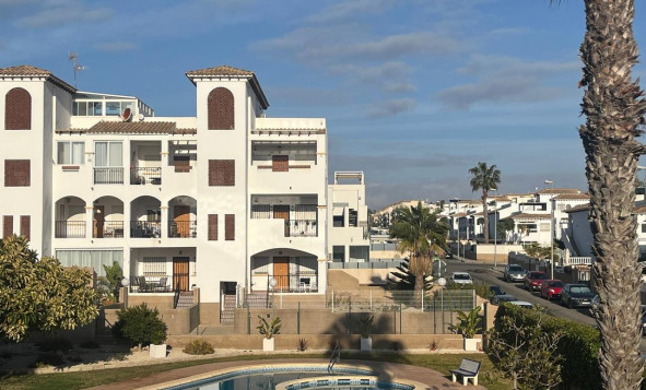 1. Apartment / flat - Herverkoop - Punta Prima - Orihuela Costa