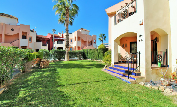 1. Apartment / flat - Herverkoop - Punta Prima - Orihuela Costa