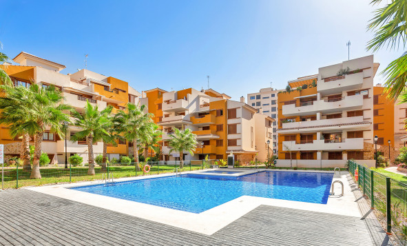 1. Apartment / flat - Herverkoop - Torrevieja - Orihuela Costa