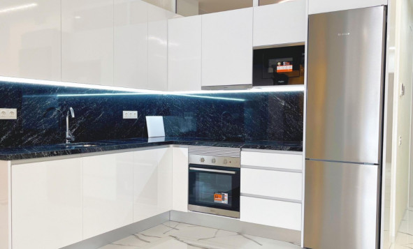 1. Apartment / flat - Resale - Torrevieja - Costa Blanca South