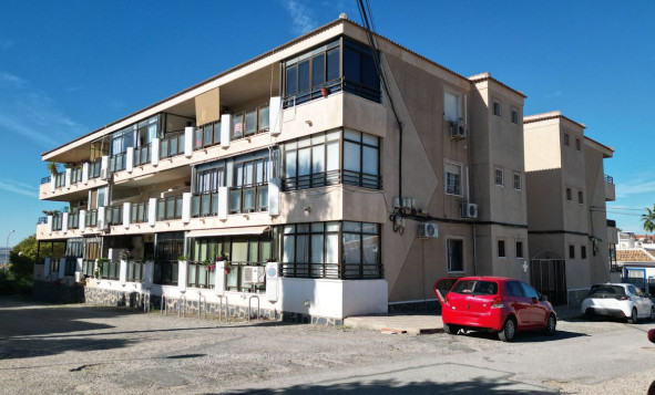 1. Apartment / flat - Resale - Torrevieja - Costa Blanca South