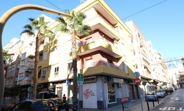 1. Apartment / flat - Resale - Torrevieja - Costa Blanca South
