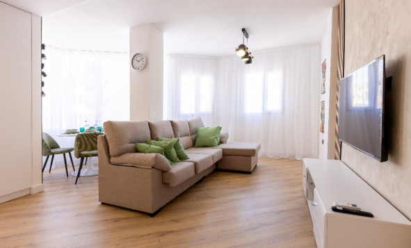 1. Apartment / flat - Resale - Torrevieja - Costa Blanca South