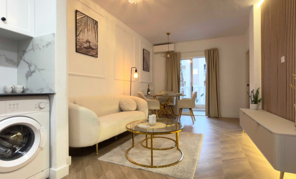 1. Apartment / flat - Resale - Torrevieja - Costa Blanca South