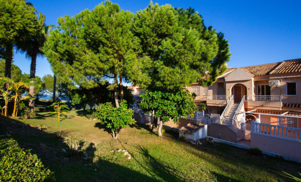 1. Apartment / flat - Resale - Torrevieja - Costa Blanca South