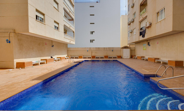 1. Apartment / flat - Resale - Torrevieja - Costa Blanca South