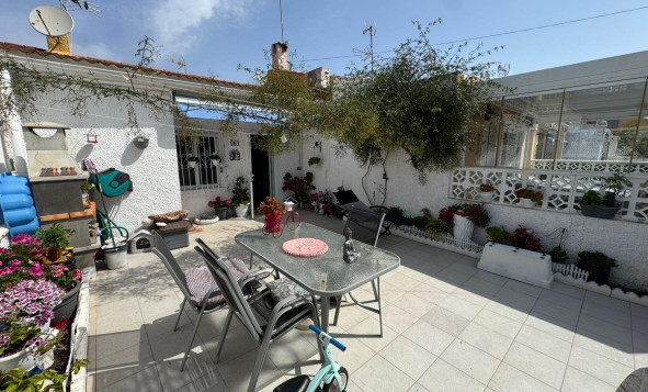 1. Apartment / flat - Resale - Torrevieja - Costa Blanca South