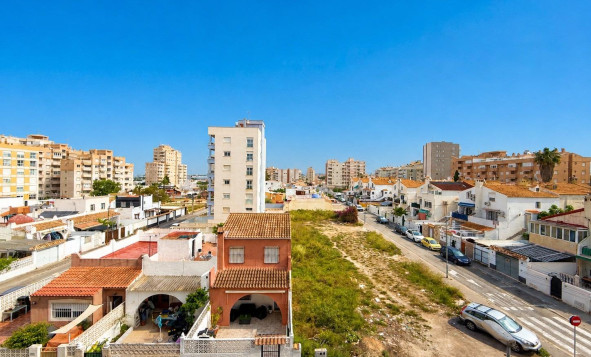 1. Apartment / flat - Resale - Torrevieja - Costa Blanca South