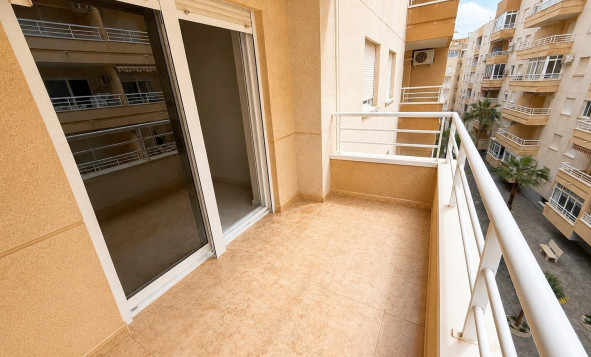 1. Apartment / flat - Resale - Torrevieja - Costa Blanca South