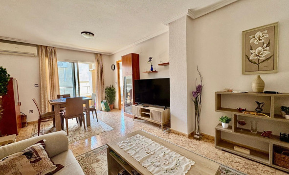 1. Apartment / flat - Resale - Torrevieja - Costa Blanca South