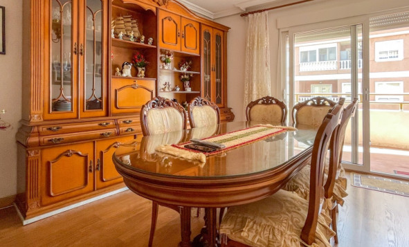 1. Apartment / flat - Resale - Torrevieja - Costa Blanca South