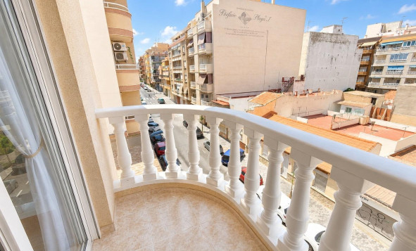 1. Apartment / flat - Resale - Torrevieja - Costa Blanca South