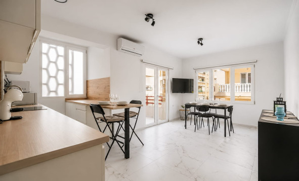 1. Apartment / flat - Resale - Torrevieja - Costa Blanca South