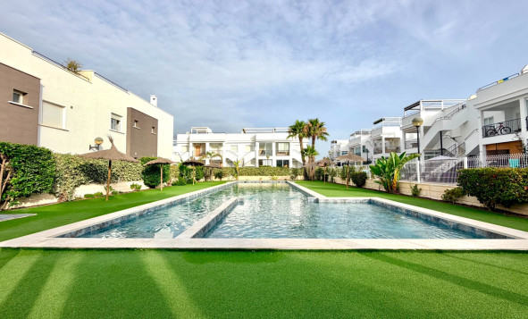 1. Apartment / flat - Resale - Torrevieja - Costa Blanca South