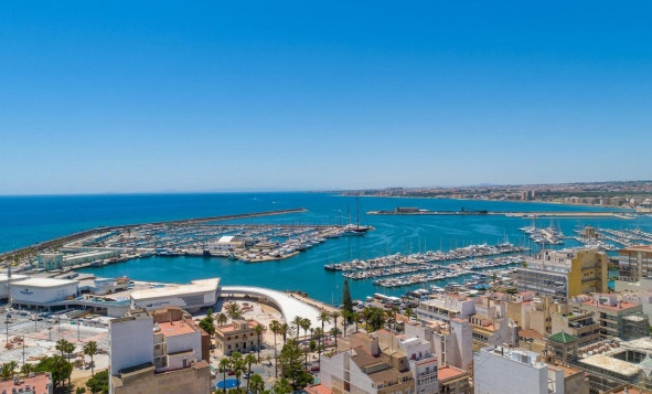 1. Apartment / flat - Resale - Torrevieja - Puerto Deportivo
