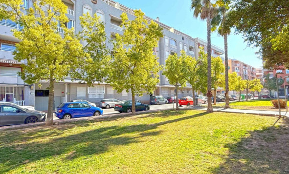 1. Apartment / flat - Resale - Torrevieja - Torrevieja