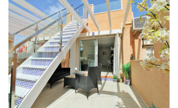 1. Apartment / flat - Resale - Villamartin - Costa Blanca South