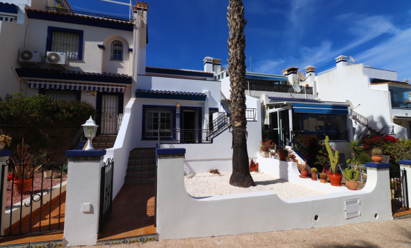 1. Appartement / flat - Herverkoop - Orihuela Costa - VRE-14826