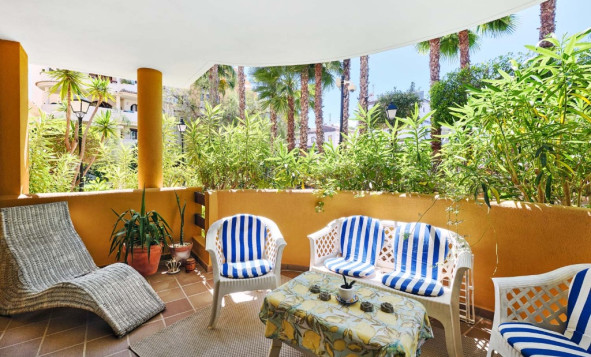 1. Appartement / flat - Herverkoop - Punta Prima - Costa Blanca Zuid