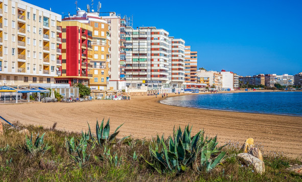 1. Appartement / flat - Herverkoop - Torrevieja - Acequion