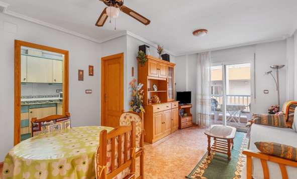 1. Appartement / flat - Herverkoop - Torrevieja - Costa Blanca Zuid