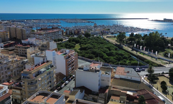 1. Appartement / flat - Herverkoop - Torrevieja - Costa Blanca Zuid