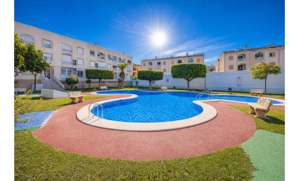 1. Appartement / flat - Herverkoop - Torrevieja - Costa Blanca Zuid