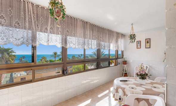 1. Appartement / flat - Herverkoop - Torrevieja - GIC-77326