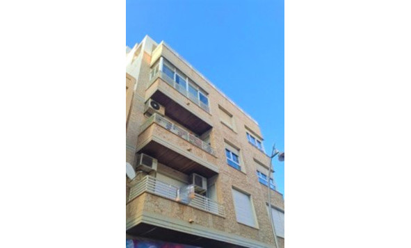 1. Appartement / flat - Herverkoop - Torrevieja - Sun-94339