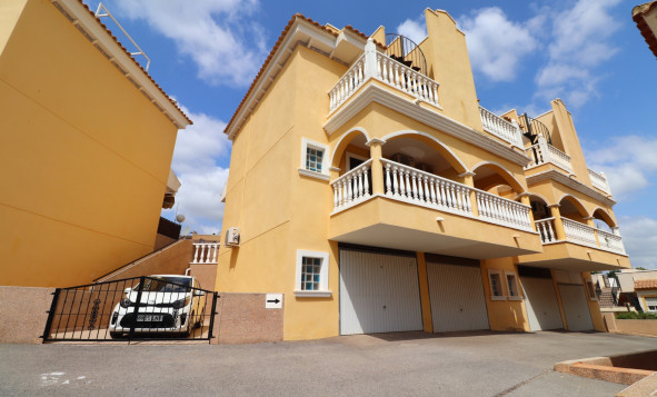2. Chalet adosado - Reventa - Algorfa - Costa Blanca Sur