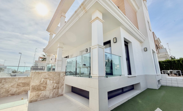 2. Chalet adosado - Reventa - Ciudad Quesada - Costa Blanca Sur