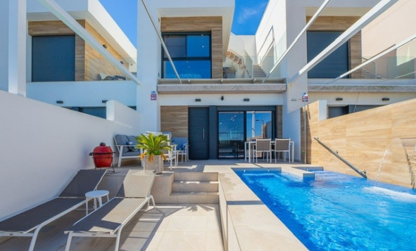 2. Chalet adosado - Reventa - Ciudad Quesada - GSM-0031