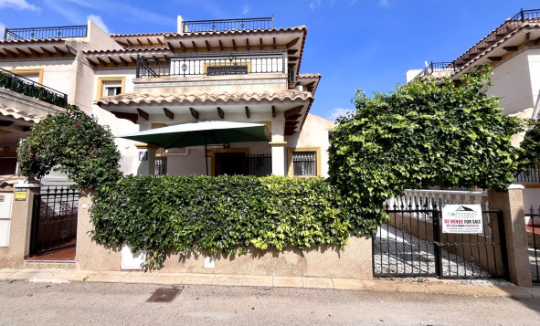 2. Chalet adosado - Reventa - La Zenia - Costa Blanca Sur