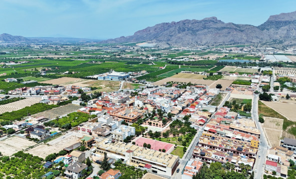 2. Chalet adosado - Reventa - Los Desamparados - Costa Blanca Sur